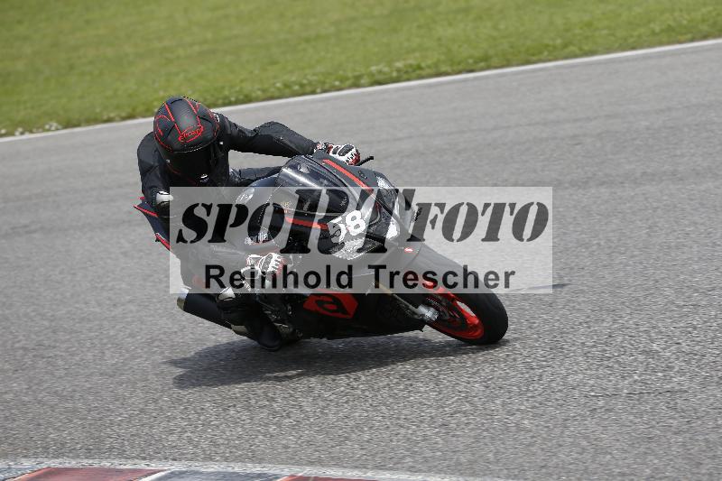 /Archiv-2024/29 12.06.2024 MOTO.CH Track Day ADR/Gruppe blau/58